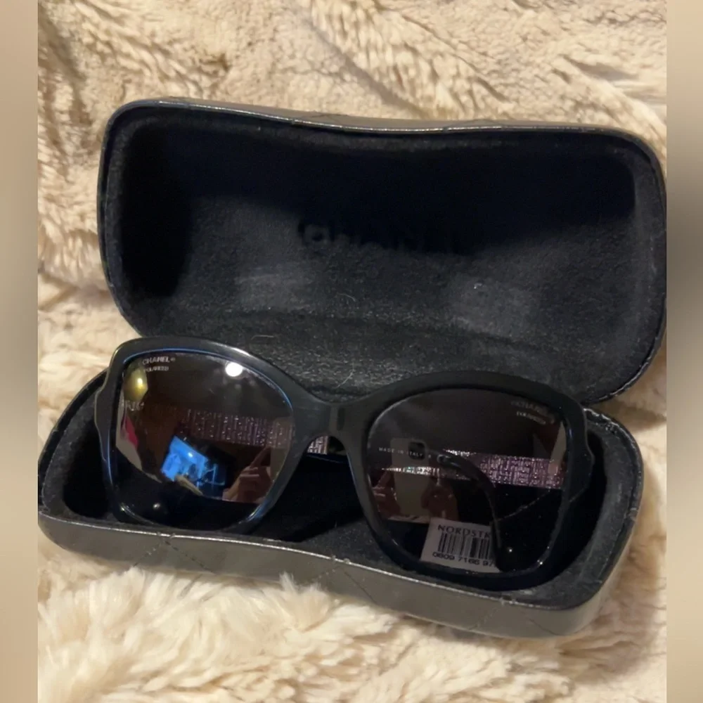 Chanel | Women’s Black Acetate Sunglasses Eye Protection - Picture 10 of 10